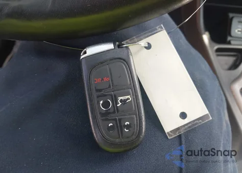 2016 Jeep Cherokee Latitude из США, поврежденный, VIN 1C4PJLCB4GW287540